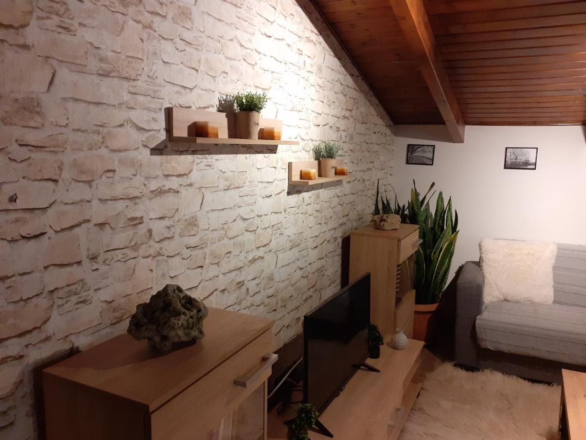 The View Attic Apartamento Ioannina Exterior foto