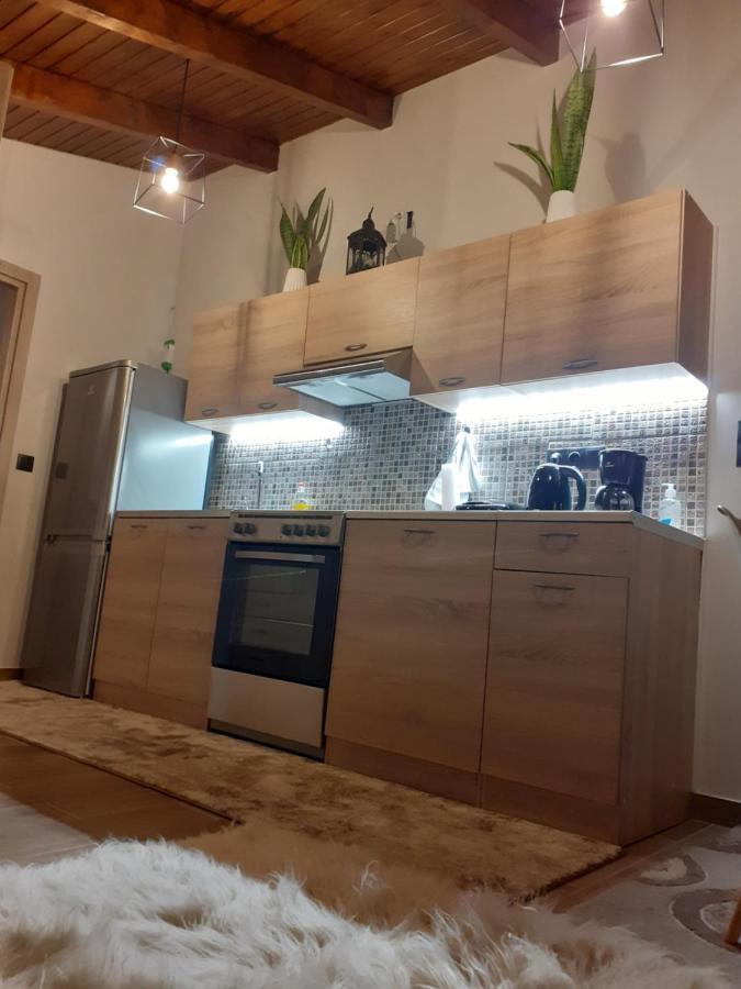 The View Attic Apartamento Ioannina Exterior foto