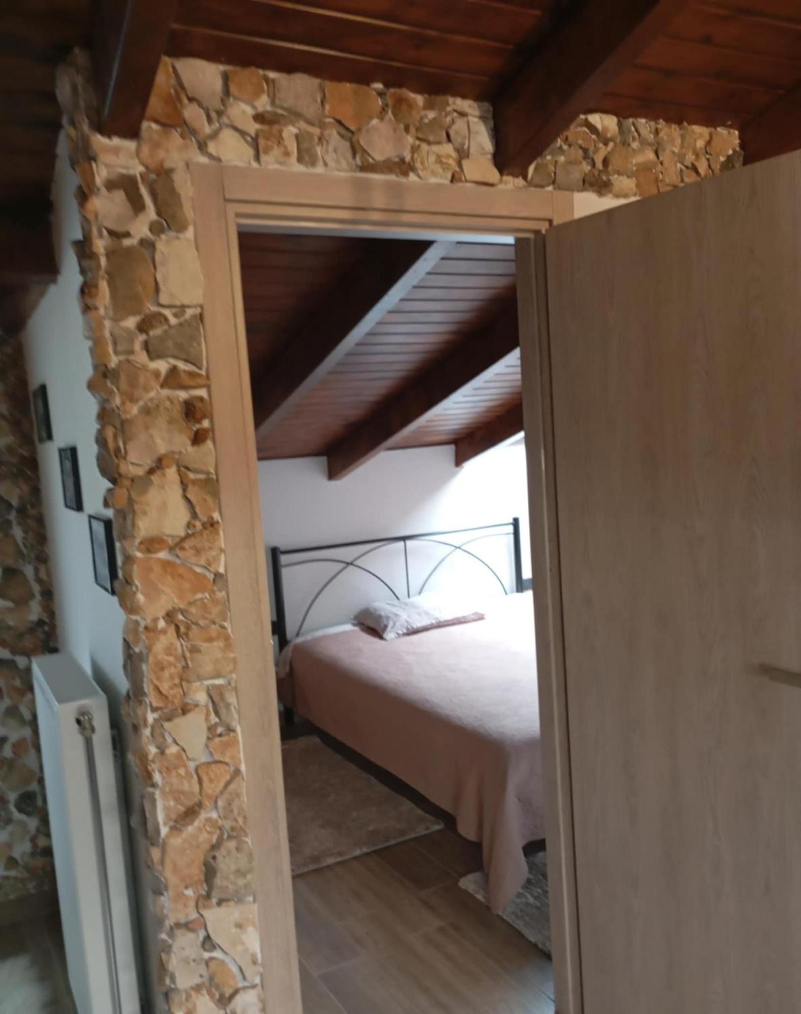 The View Attic Apartamento Ioannina Exterior foto